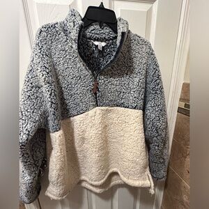 Women's Snowtipped Jacket Size XL with Pockets!